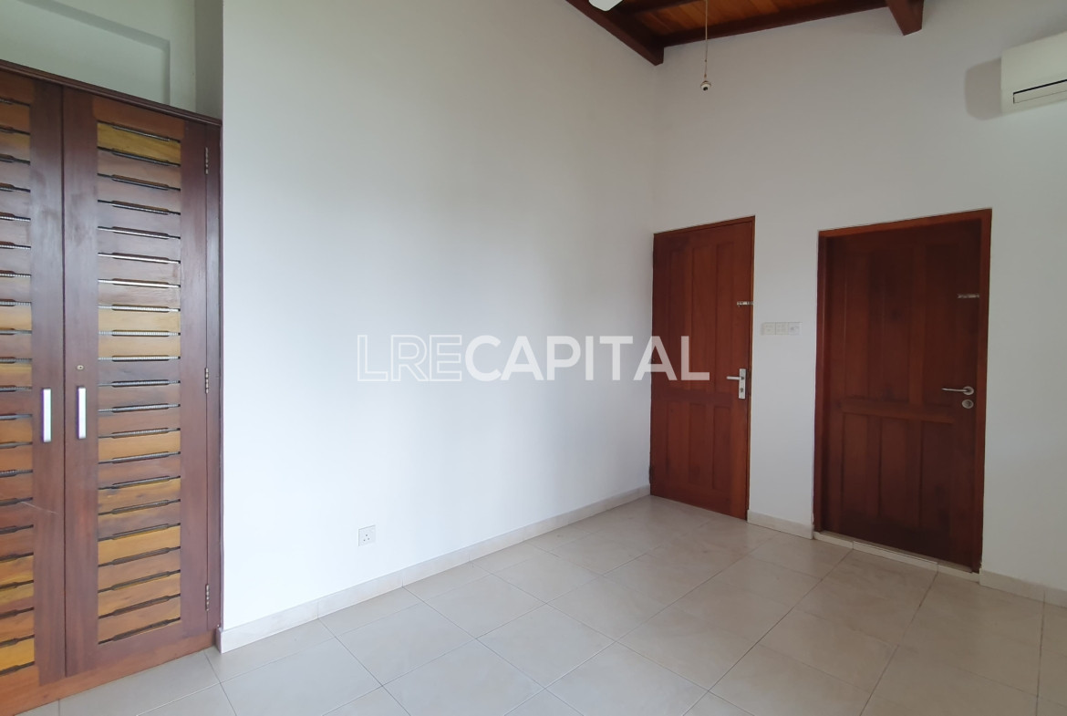4 bed house for sale in pilayandala